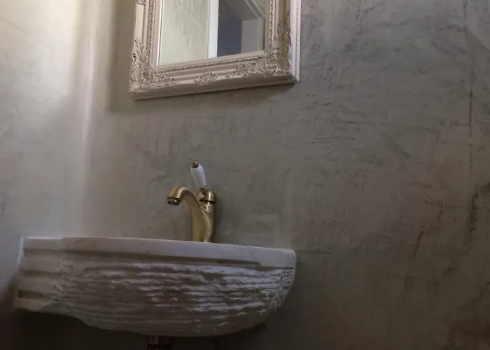 Traditional In Chora #2 Kitnos